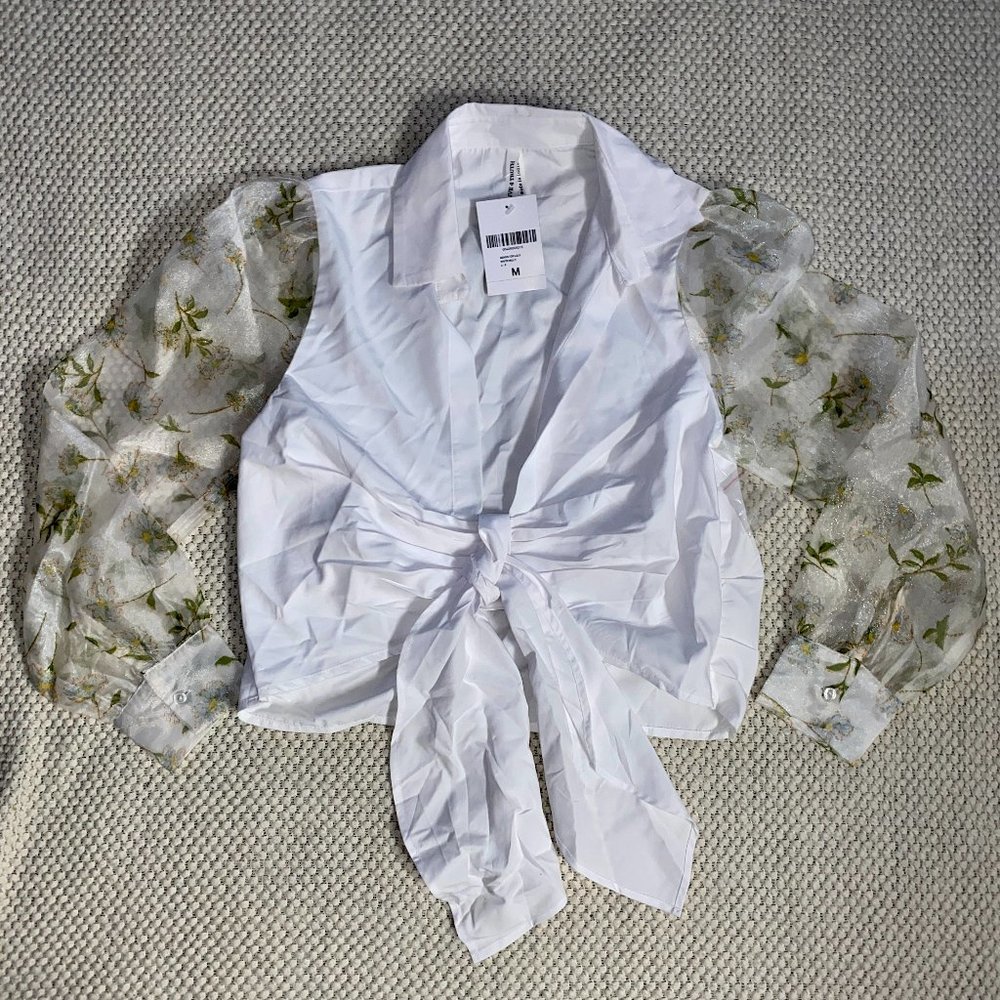 Forever 21 Women’s Cropped Blouse White Size M
